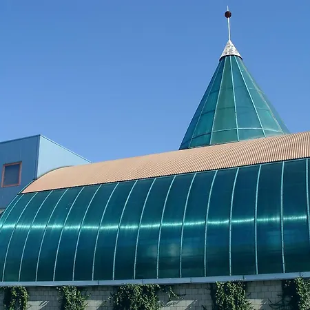 222 2* Познань