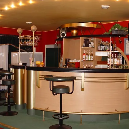 Hotel 222