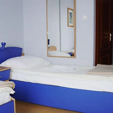 ホテル 222 ポズナン