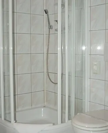 222 2* Poznań